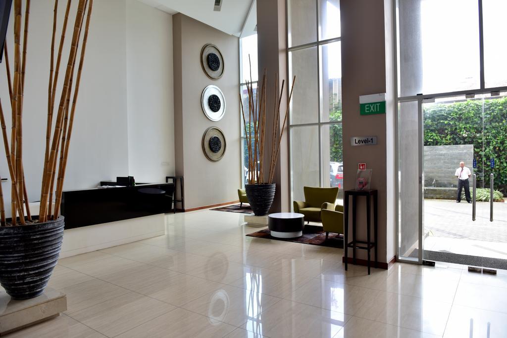 Skylounge Apartment 2 Κολόμπο Εξωτερικό φωτογραφία